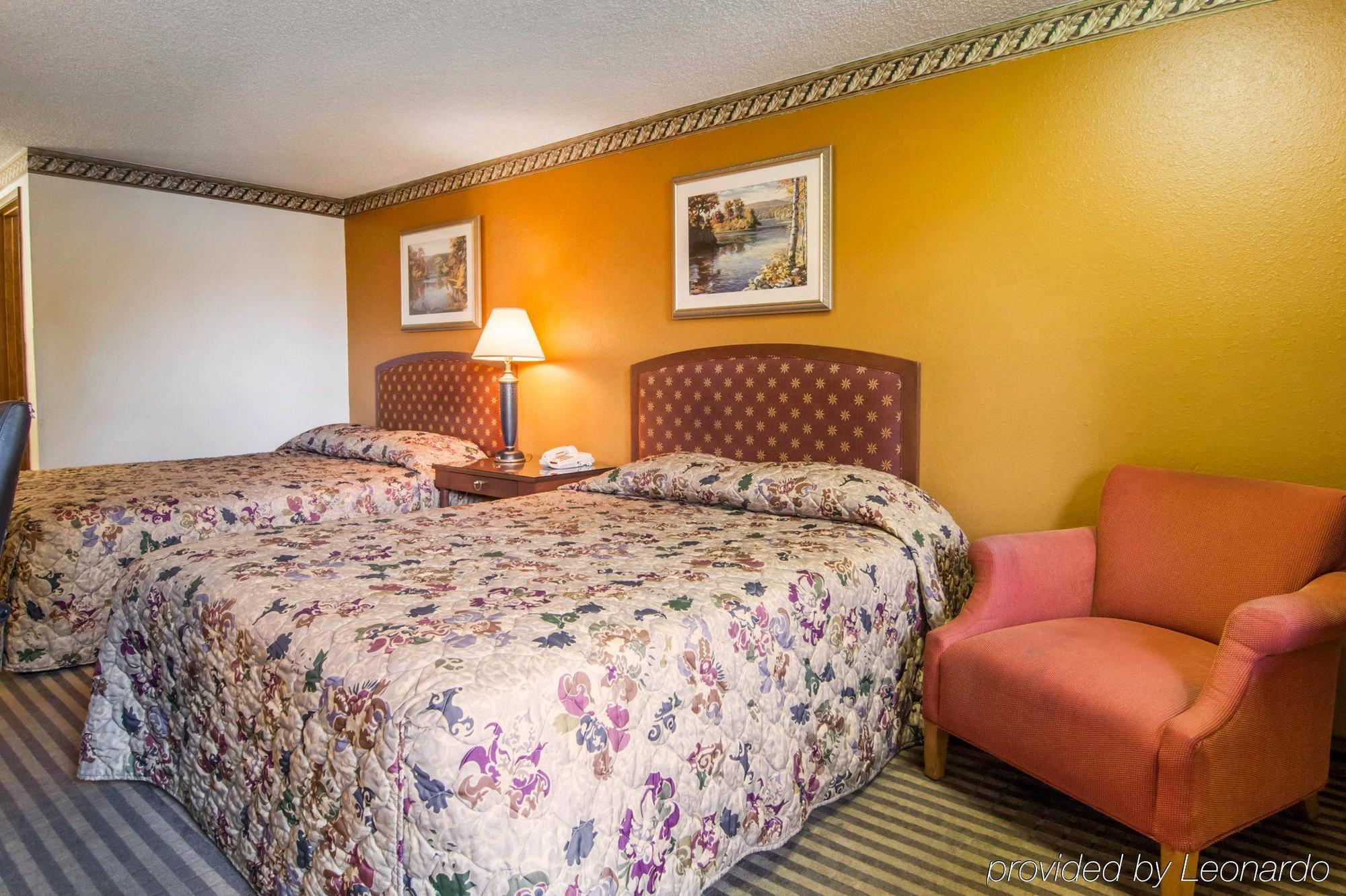 Portland Inn Hotel